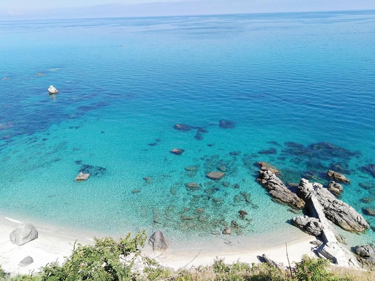 Отель Casolare Al Porto Тропея Экстерьер фото